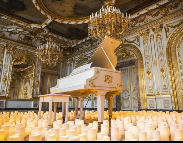 #В_свечах Неоклассика