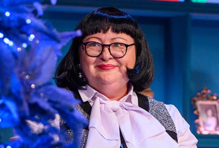 8 Любящих Женщин