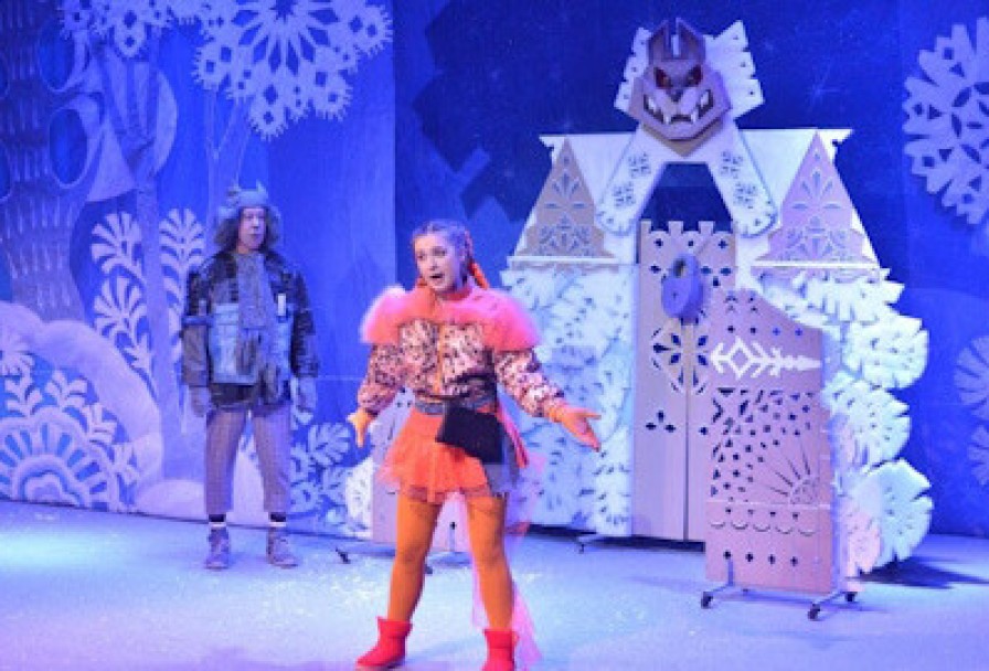 Подарок для Снегурочки