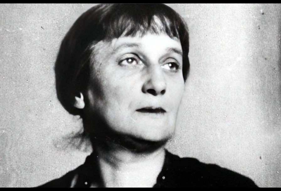 Анна Ахматова
