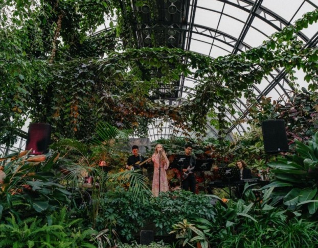 Музыка в Оранжерее