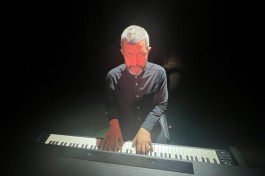 Уютные Музыкальные Среды с Юрием Бедраком в Гастробаре в Вине Вечер Музыки и.с.баха и Другой Хорошей Музыки. Играет Юрий Бедрак