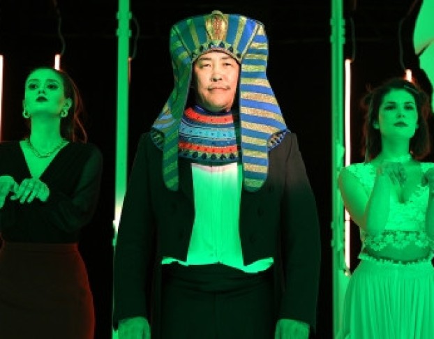 Три Плюс Кот