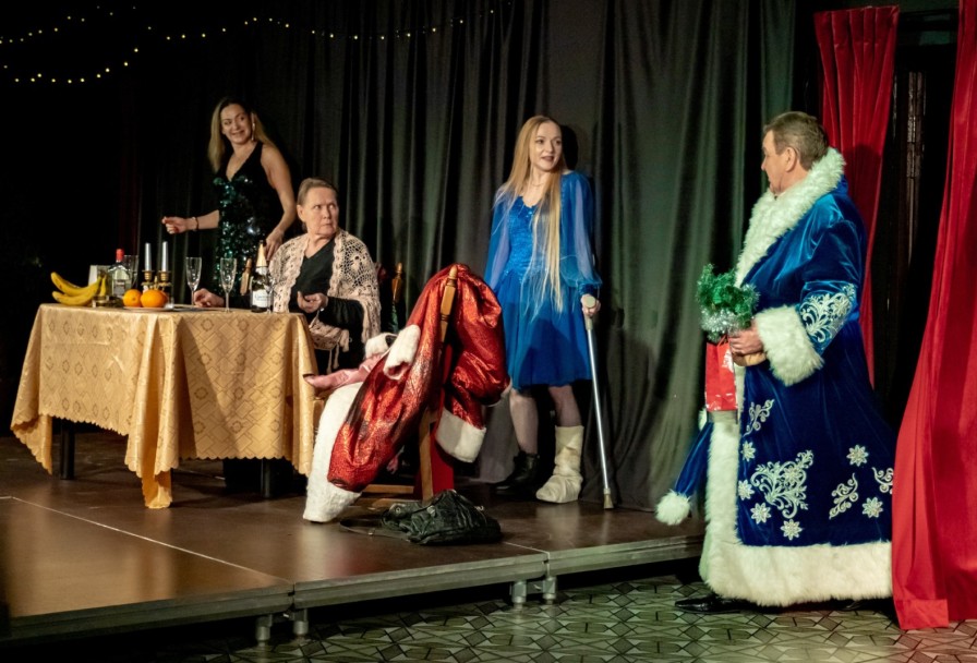 Новогодний Роман