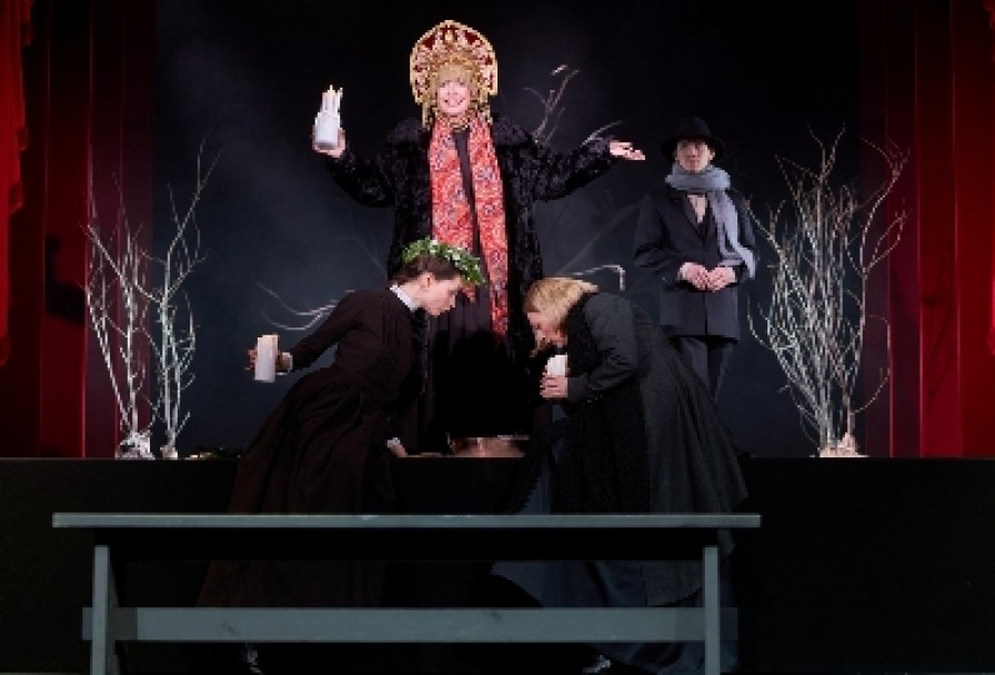 на Всякого Мудреца Довольно Простоты