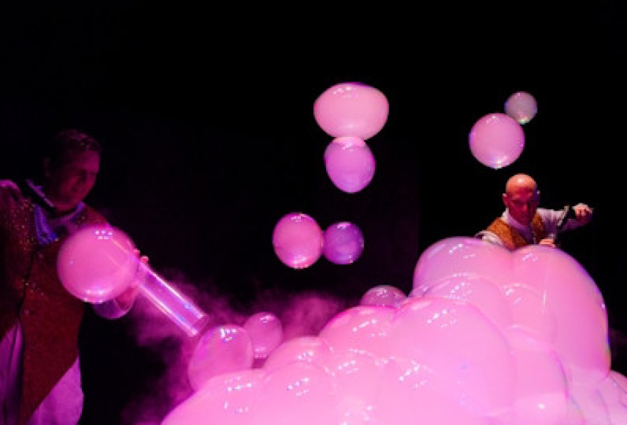 Clinc Легендарное Шоу Мыльных Пузырей из Испании