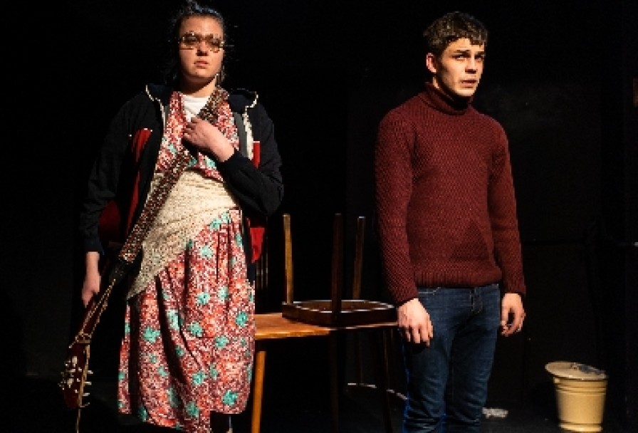 Похороните Меня за Плинтусом