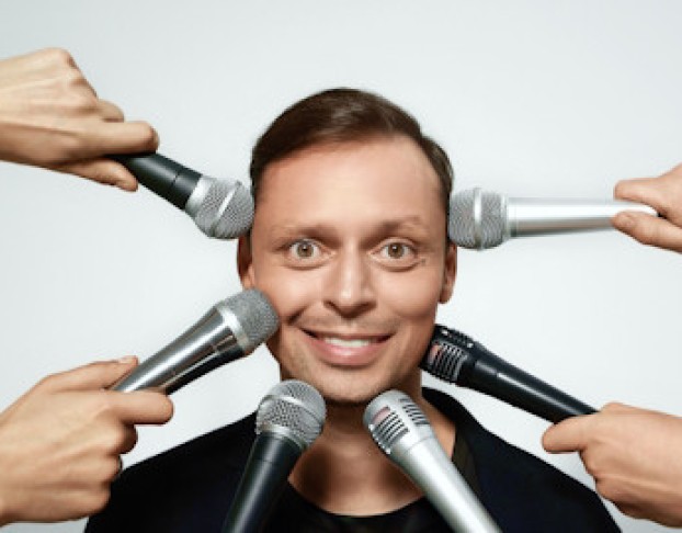 Виктор Комаров