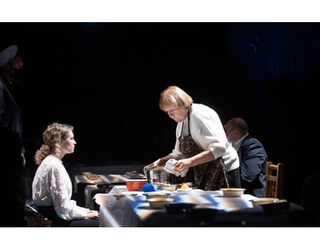 Фаина. Эшелон