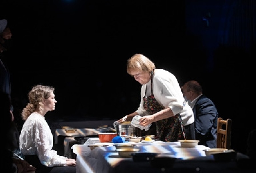 Фаина. Эшелон