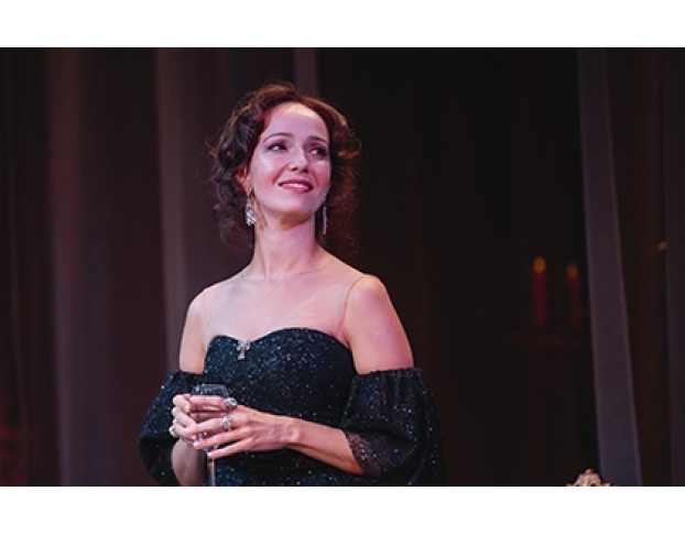 Дама с Камелиями