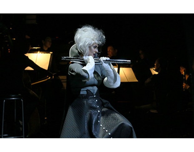 Лес, Ведьма и Горящий Шкаф