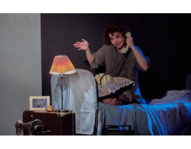 Двое на Качелях