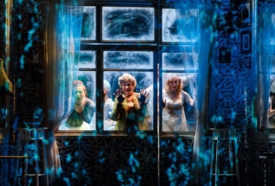 Семья в Подарок