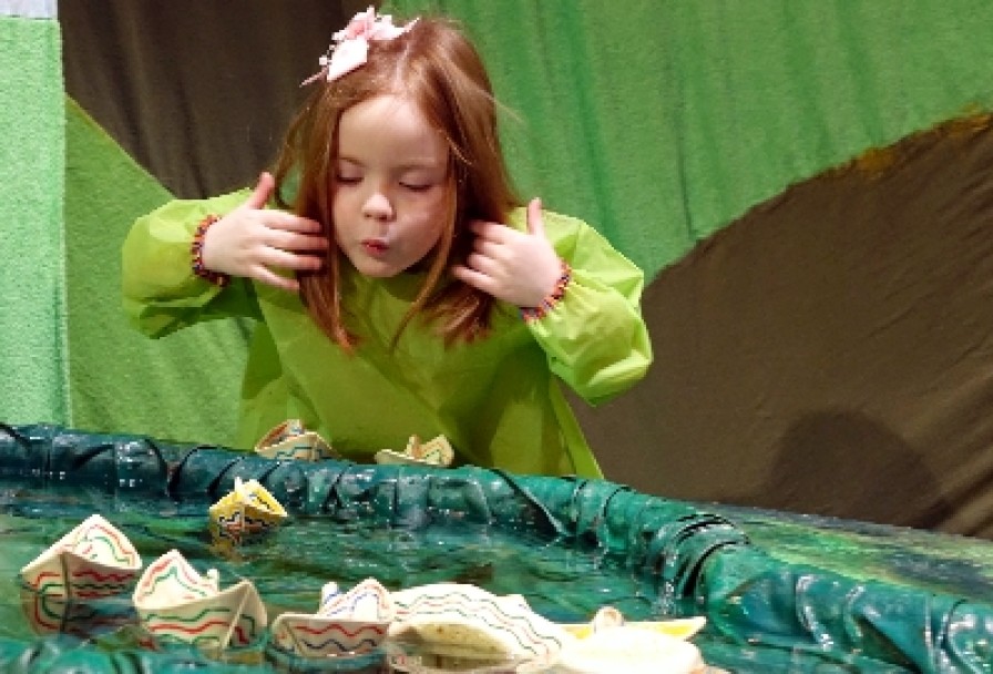 Весна. Театр на Ладошке