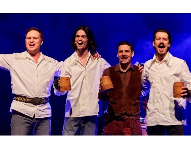 Три Мушкетера