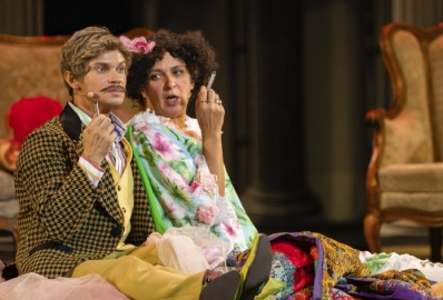 за Двумя Зайцами