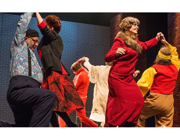 Очарованный Танцембию Пәрие