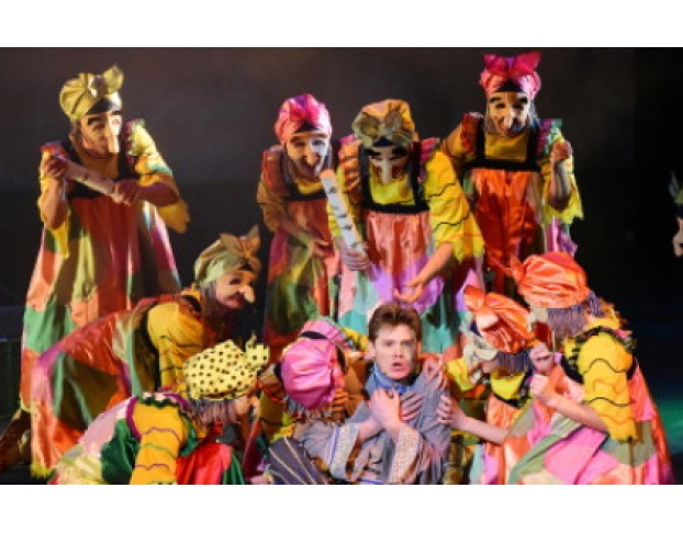 Новогоднее Представление Летучий Корабль