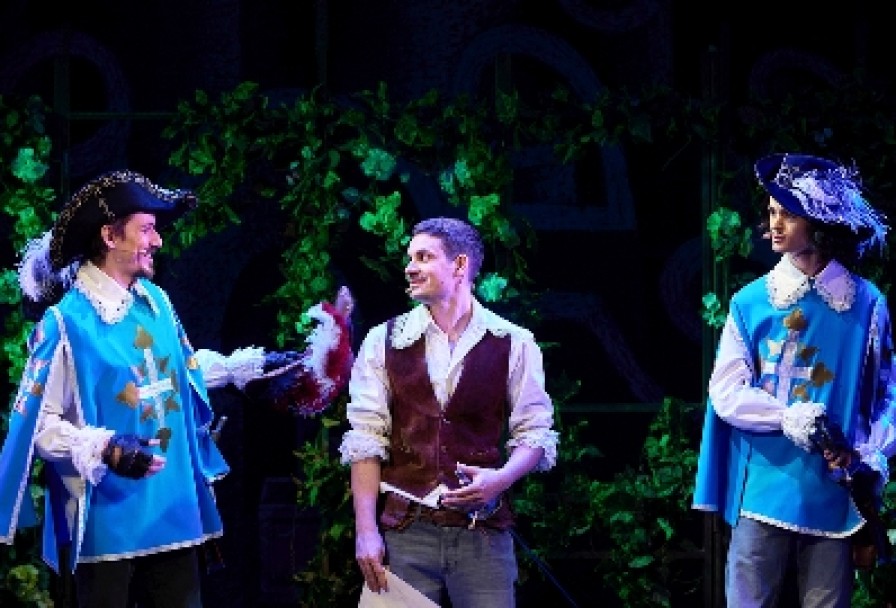 Три Мушкетера