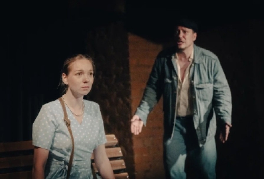 Дура Ненормальная