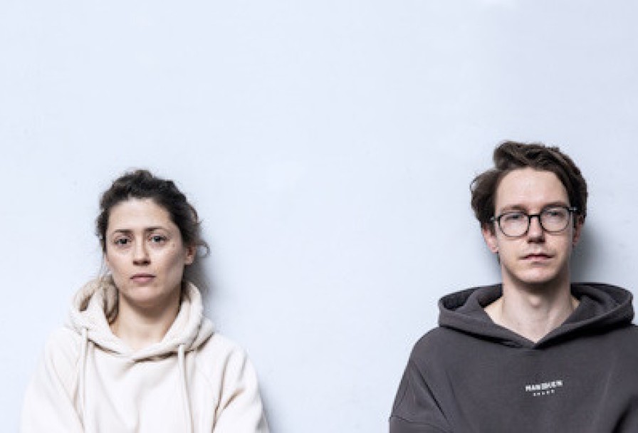 Медовый Месяц в Кукольном Доме