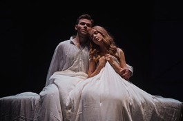 Влюбленный Шекспир