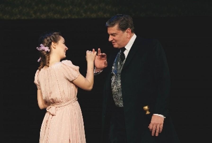 не Все Коту Масленица