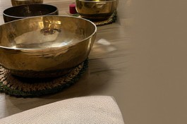 Медитация с Поющими Чашами