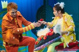 Перья и Хвосты