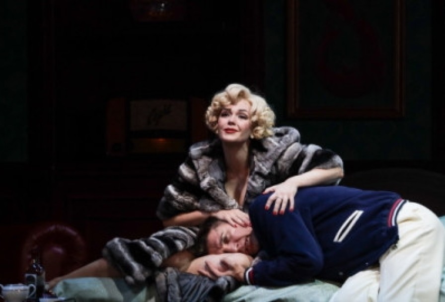 Ночь в Отеле