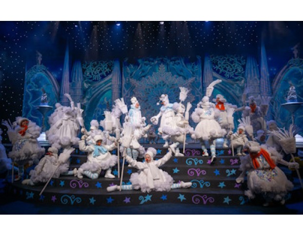 Елка Телеканала Мульт. Живые Краски