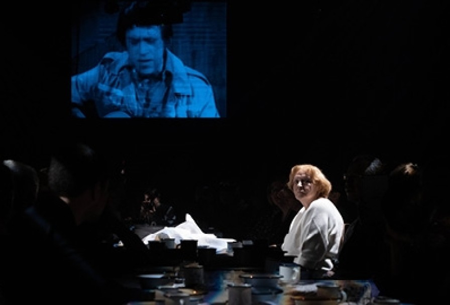 Фаина. Эшелон