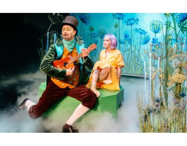 Дюймовочка