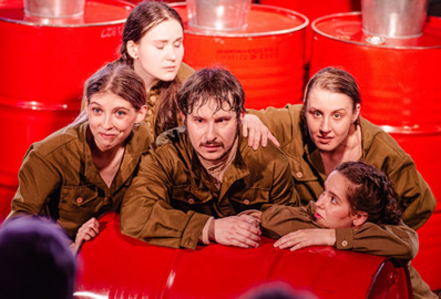 а Зори Здесь Тихие.