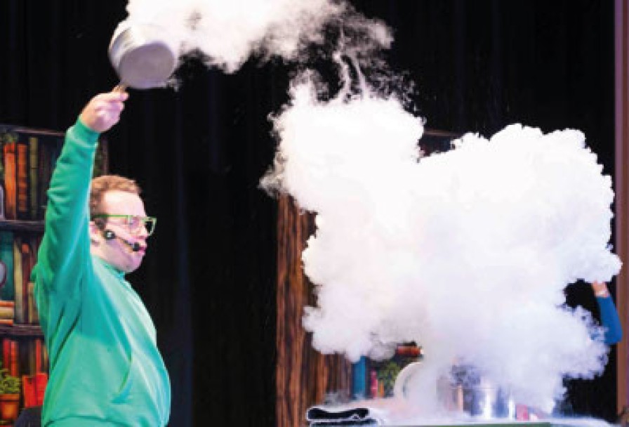 Учёная Семейка и Роботы