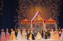 Двенадцать Месяцев