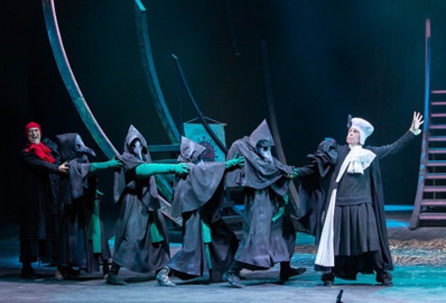 Любовь. Чума. Верона