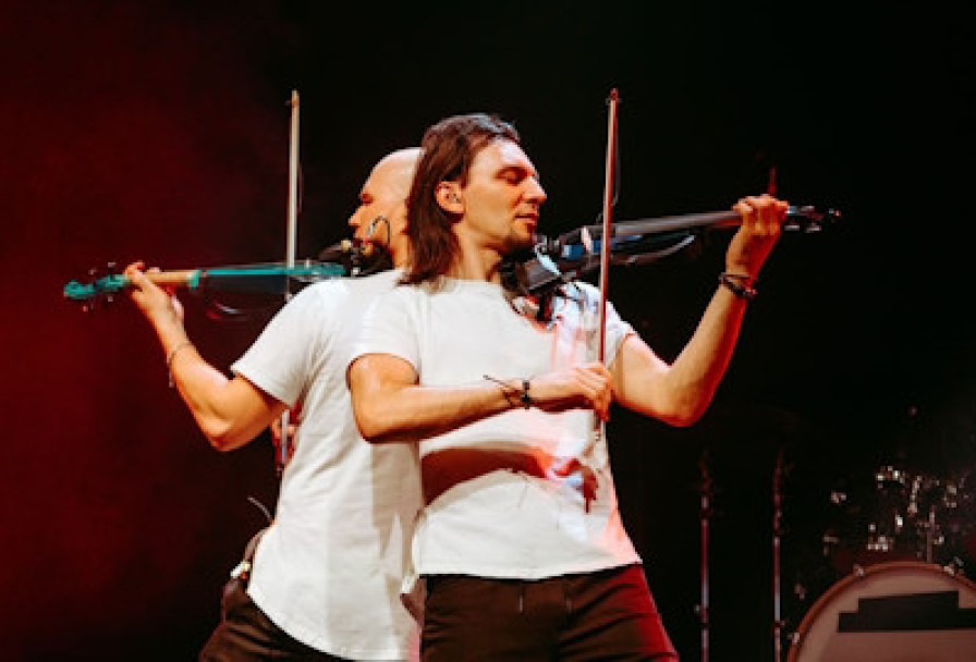 Artfonix. на Скрипках