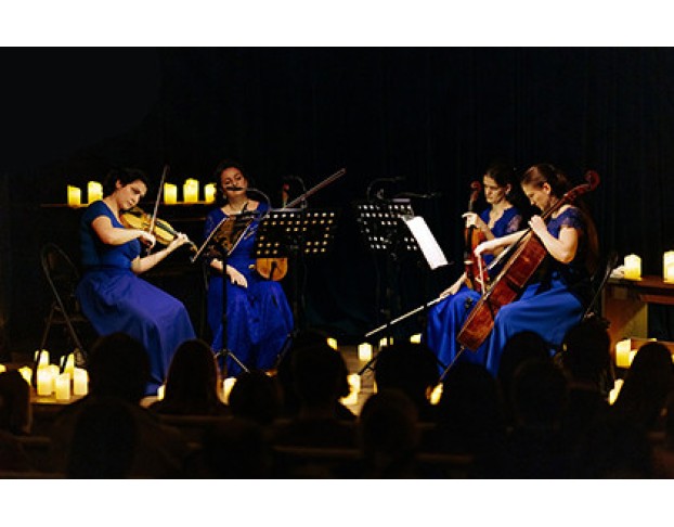 при Свечах Времена Года Вивальди