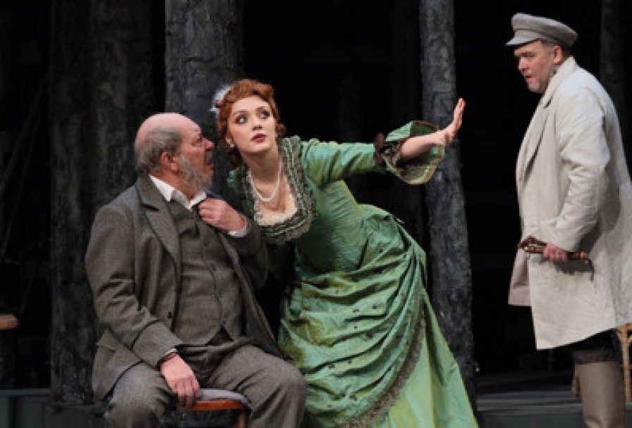 Светит, да не Греет