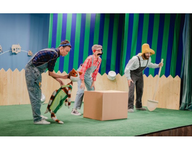 Петсон и Финдус. а где же Юсси? Театр Комикс