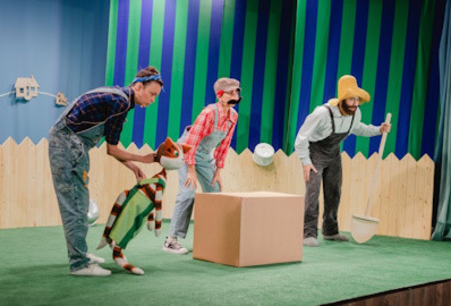 Петсон и Финдус. а где же Юсси? Театр Комикс