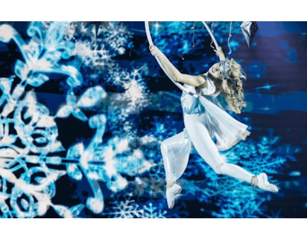 как Зажечь Елку