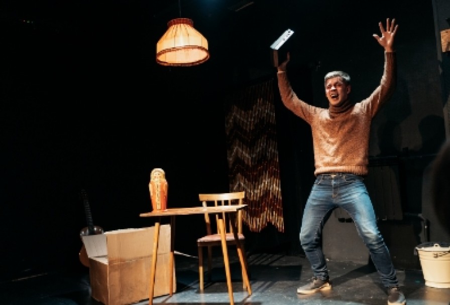 Похороните Меня за Плинтусом