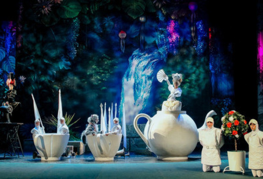 Алиса в Стране Чудес