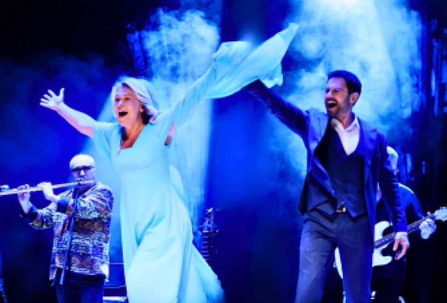 Антон и Виктория Макарские