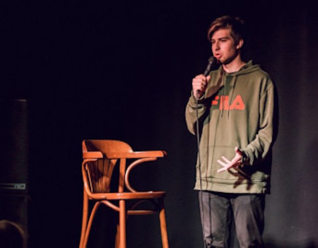 Qwerty Stand Up Проверка Материала