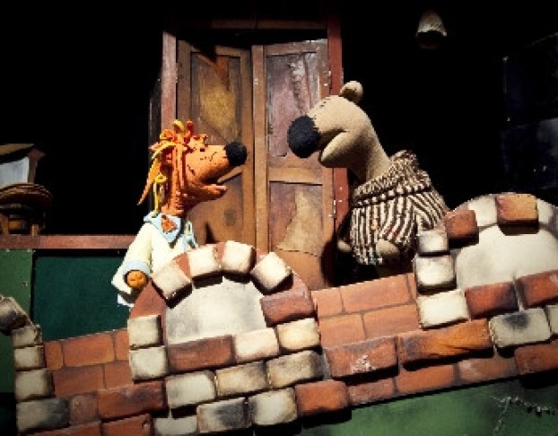 как Лиса Медведя Обманывала, да Потом Сама Попалась