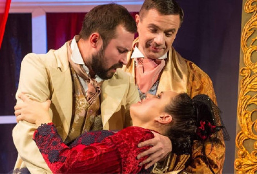 Шутки в Сторону